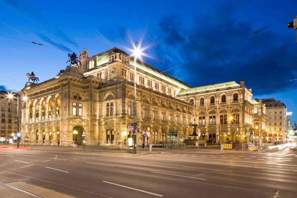 Luxurious Apartment In The Centre Of Viena Exterior foto