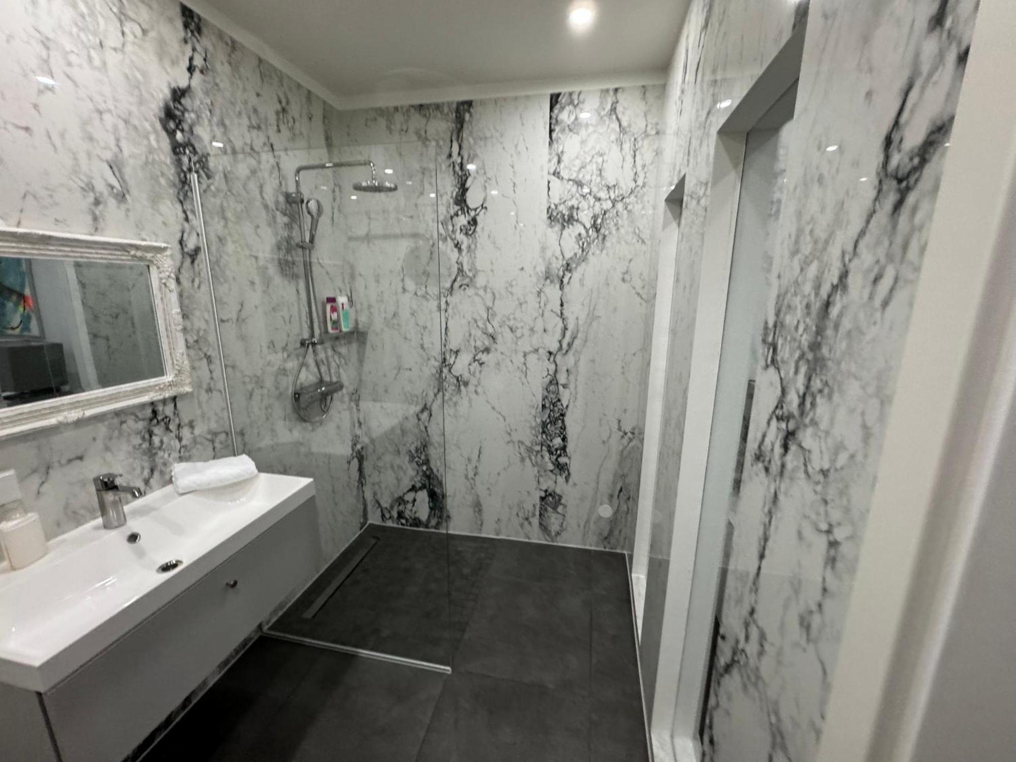 Luxurious Apartment In The Centre Of Viena Exterior foto