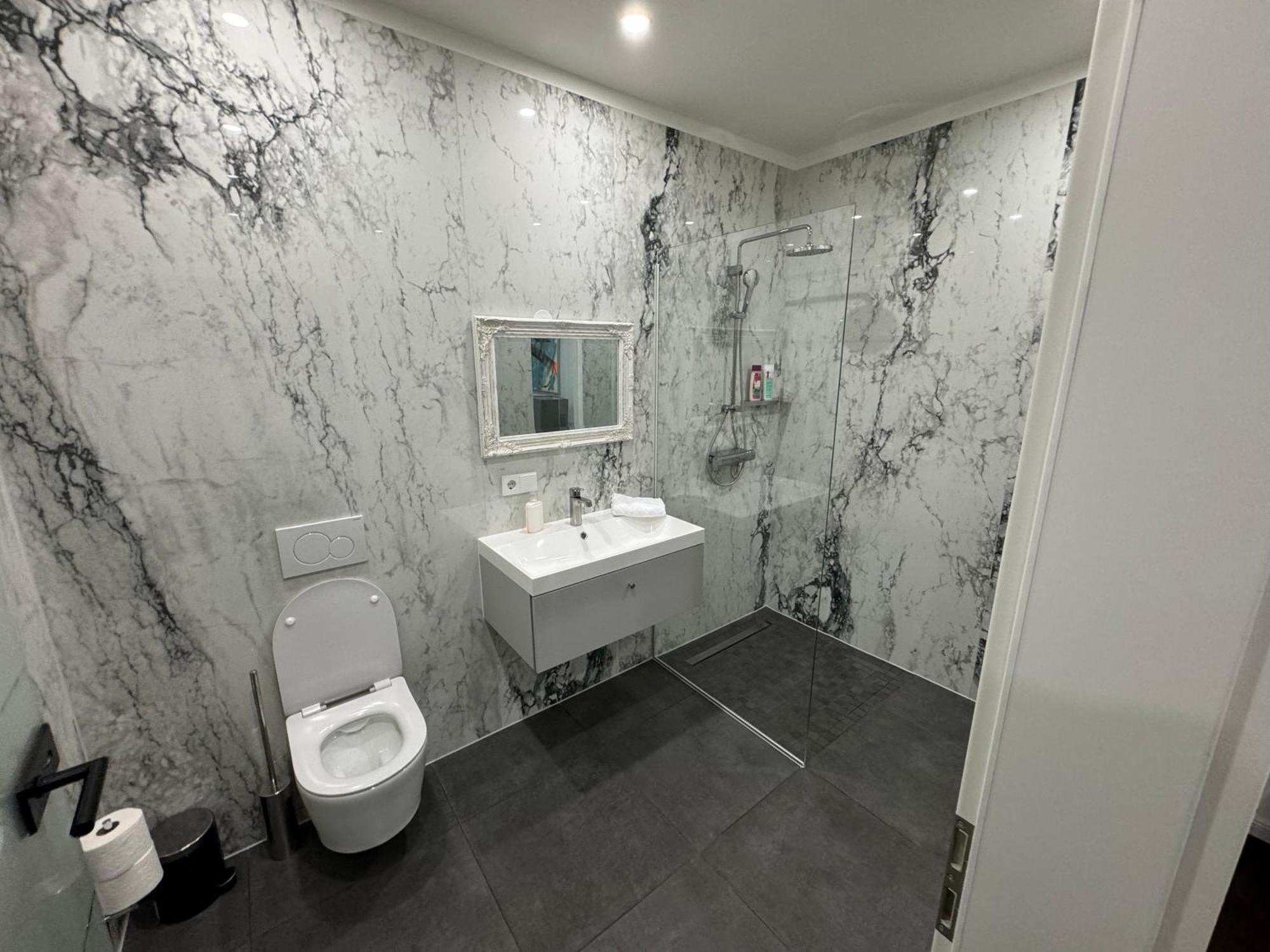 Luxurious Apartment In The Centre Of Viena Exterior foto
